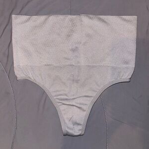 Gray High-Waisted Shape Wear Bottoms